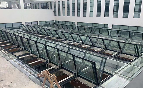 百安科技有限公司近期榆中排烟窗项目案例分享 百安科技有限公司近期榆中排烟窗项目案例分享